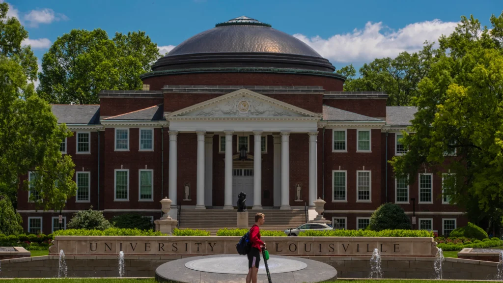 University of Louisville. Picturesque College Campus