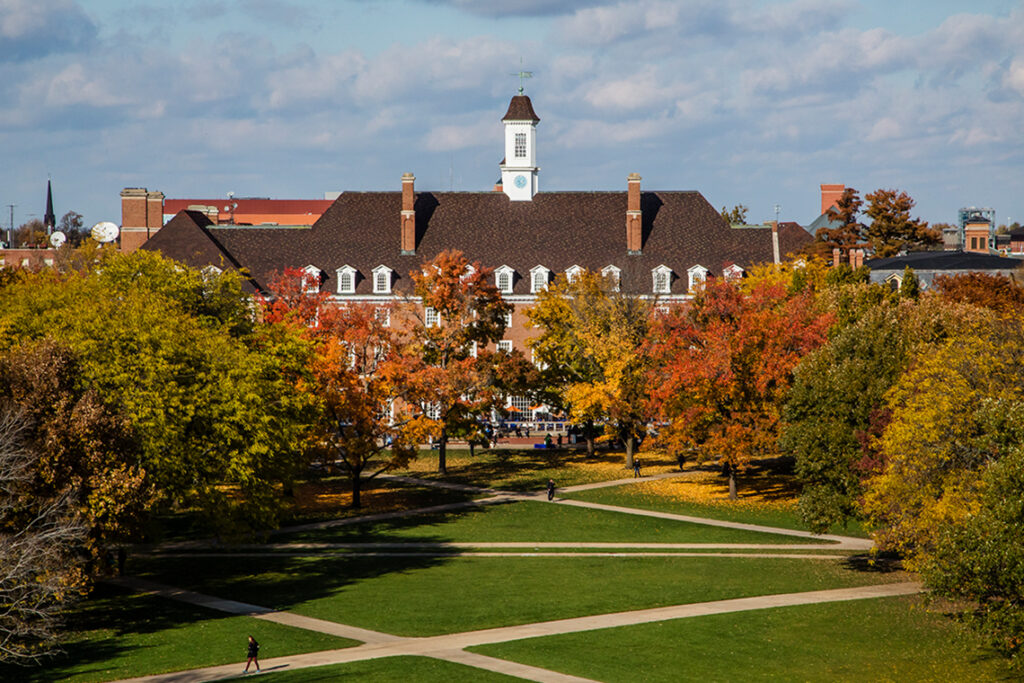 Illinois' 3 Most Picturesque College Campuses
